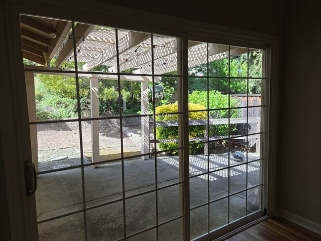 Building Photo - Single Level Home In Westside San Ramon