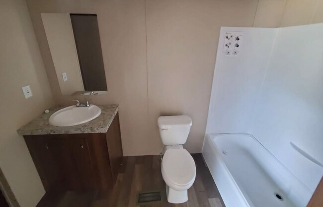 Building Photo - 58 Haney Park