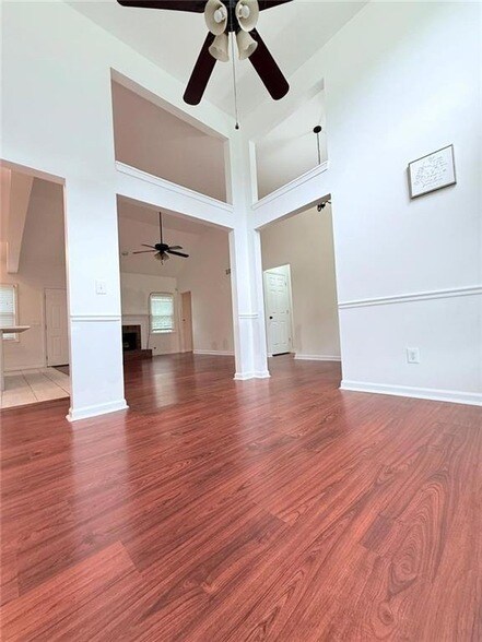 Building Photo - 154 Camden Woods Dr