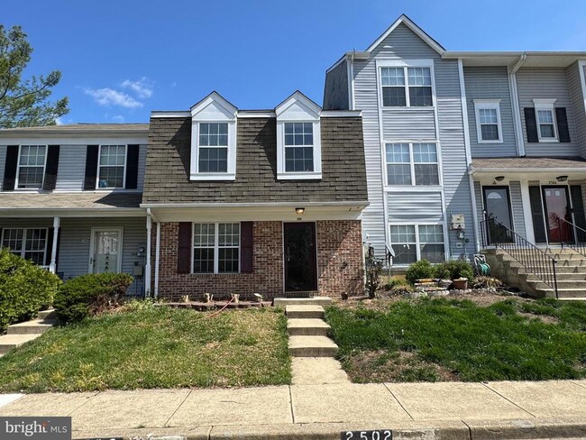 Building Photo - 2502 Regal Pl