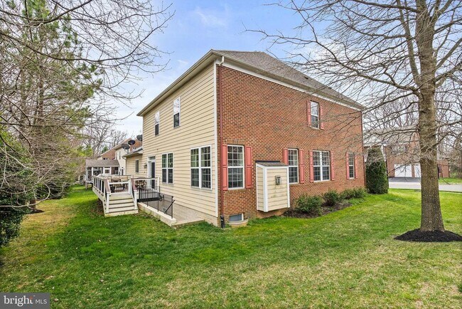 Building Photo - 4561 Rona Pl