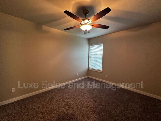Building Photo - 1419 MacAlpine St