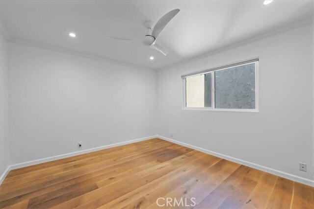 Building Photo - 1107 Loma Dr