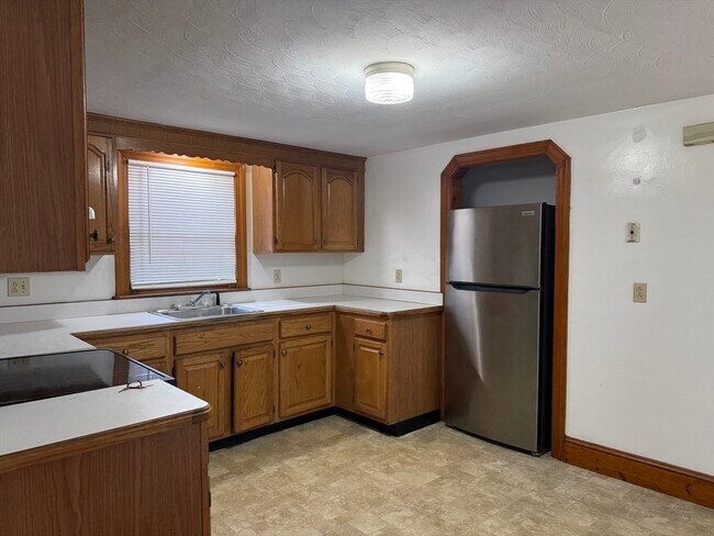 Building Photo - 192 Spring St