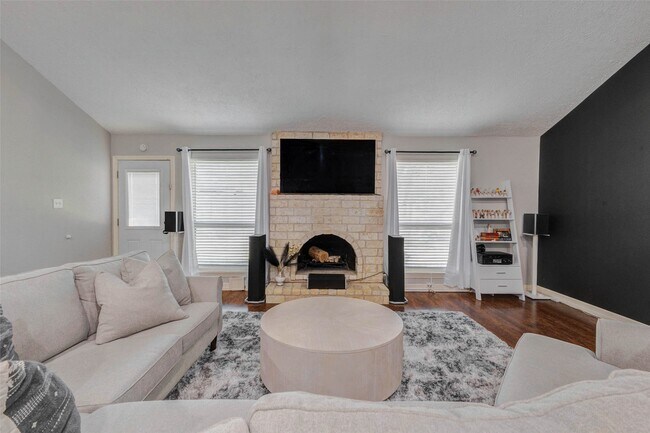 Building Photo - 21602 Park Downe Ln