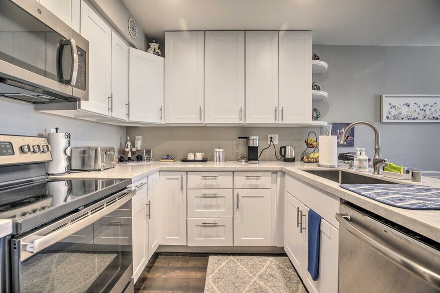 Building Photo - 2628 Worden St