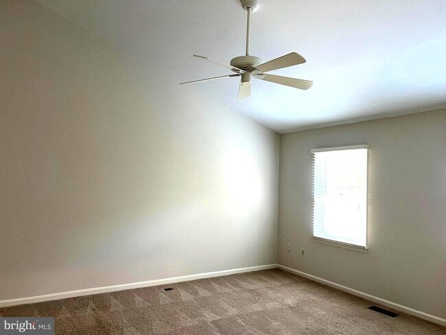 Building Photo - 5723 Brewer House Cir