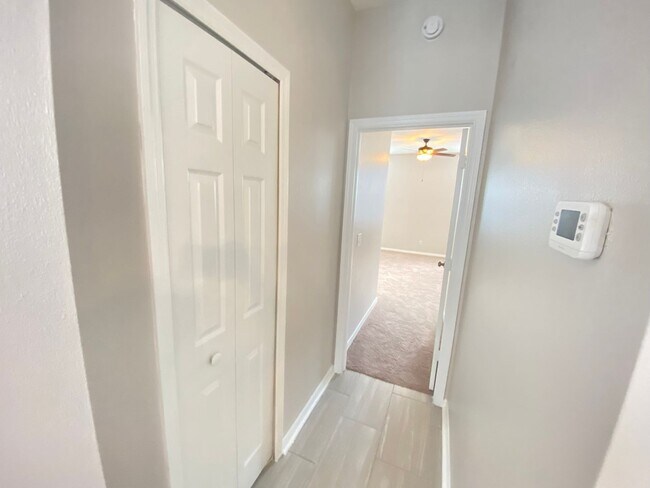 Building Photo - 1737 Lalique Ln