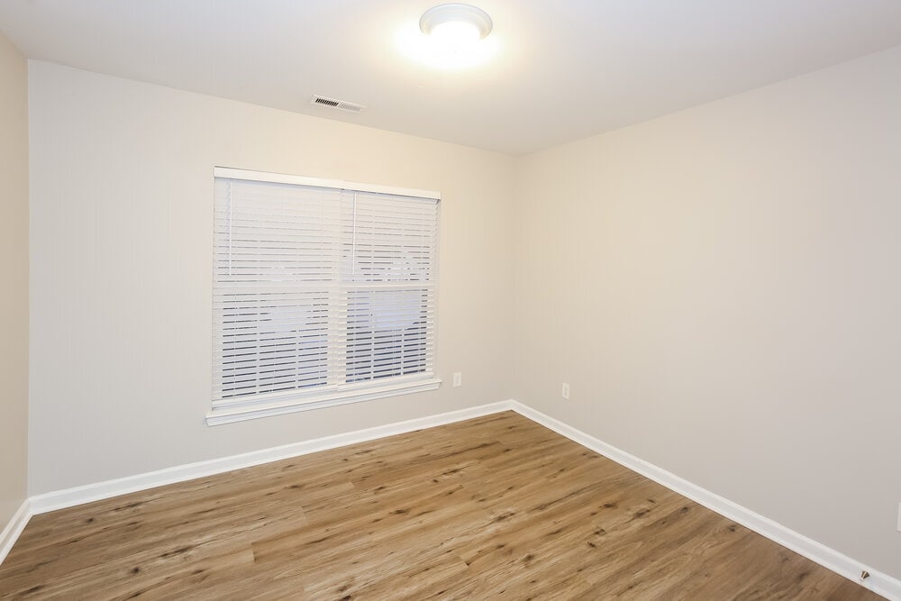 Building Photo - 7215 Hathaway Ct