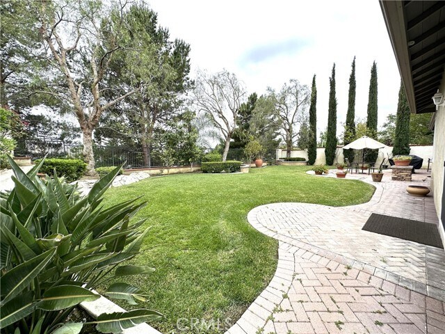 Building Photo - 5415 Vista Del Mar