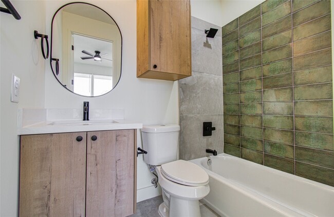 Building Photo - 4605 Edison St