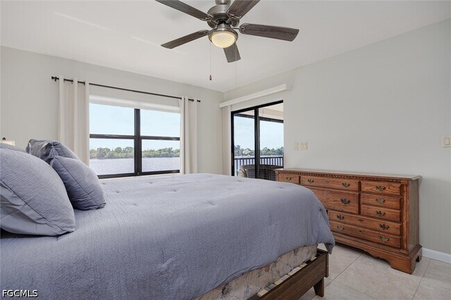 Building Photo - 16200 Bay Pointe Blvd