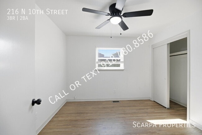 Building Photo - 216 N 10th St