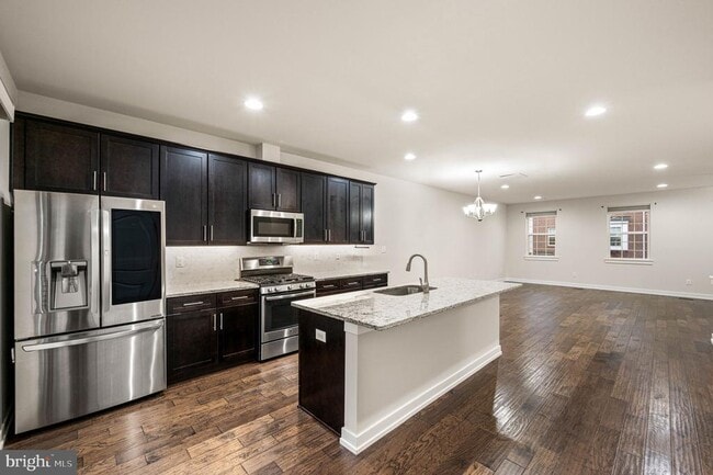 Building Photo - 108 Prince George St