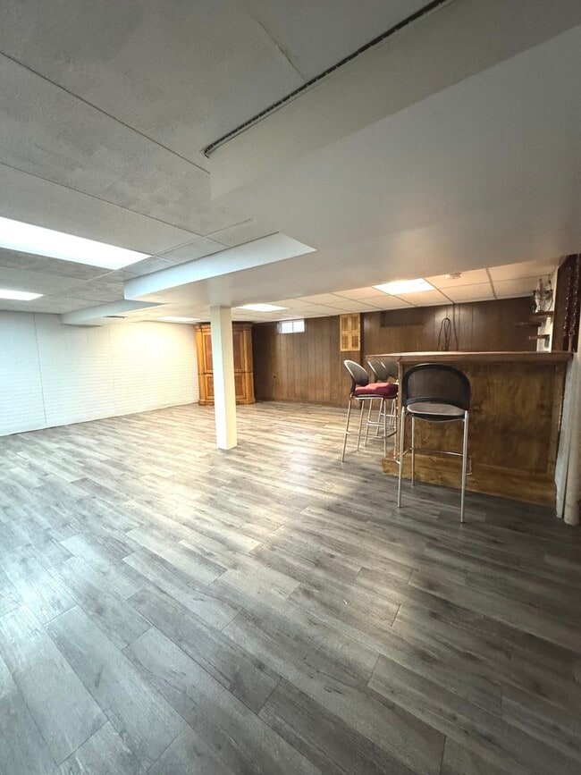 Building Photo - 3133 21st Pl