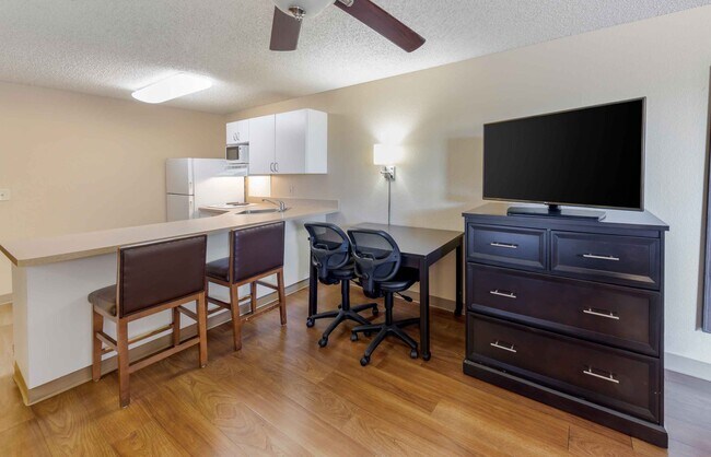 Building Photo - Furnished Studio-Los Angeles - Arcadia
