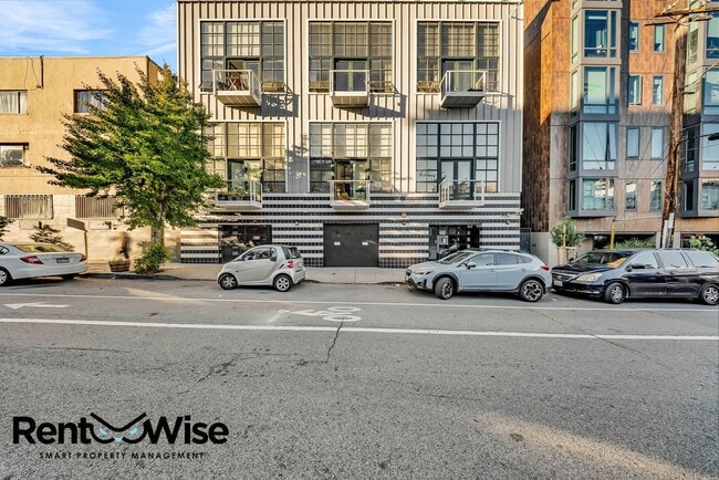 Building Photo - 68 McCoppin St