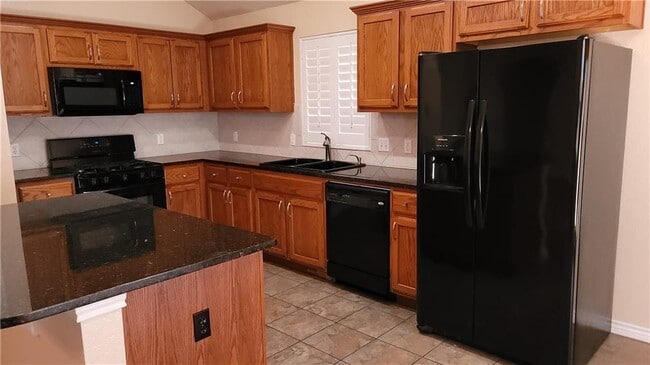 Building Photo - 11712 Larch Valley Dr