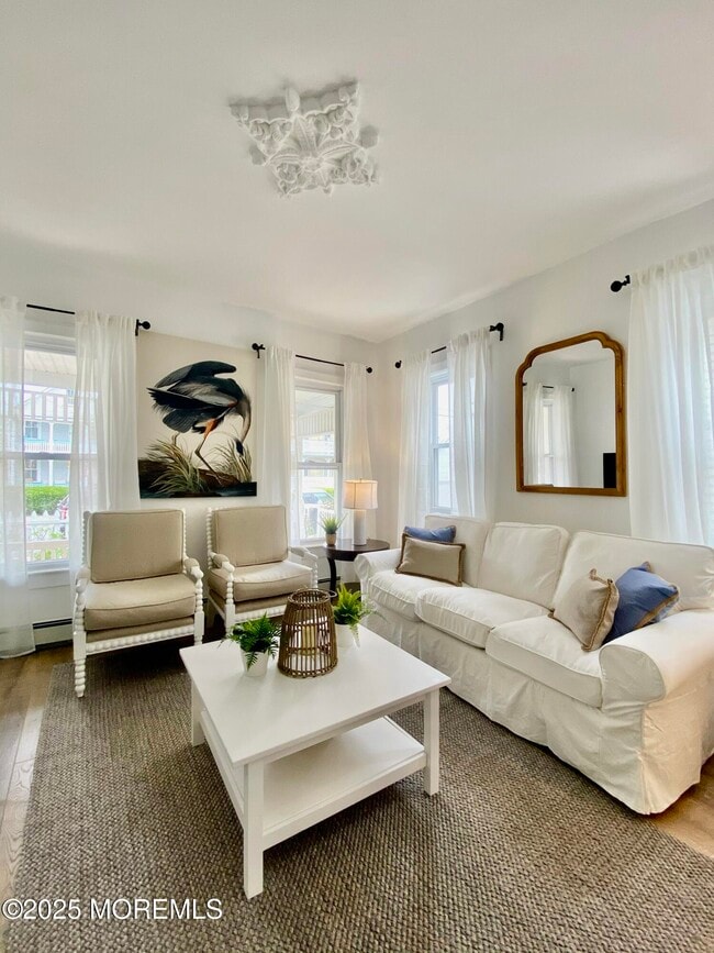 Building Photo - 22 Embury Ave