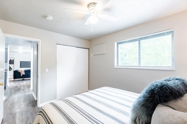 Building Photo - 2486 White St