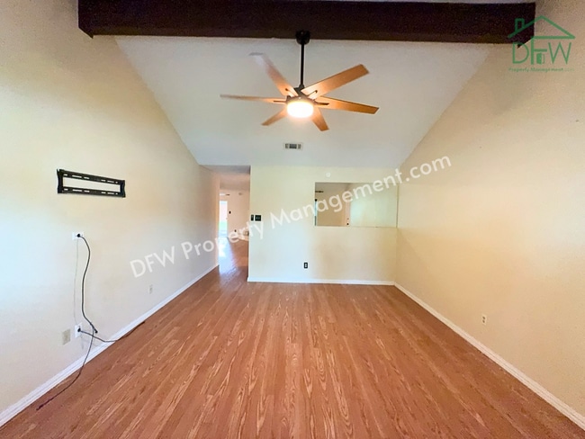 Building Photo - Charming 3-Bedroom Home for Lease in Arlington