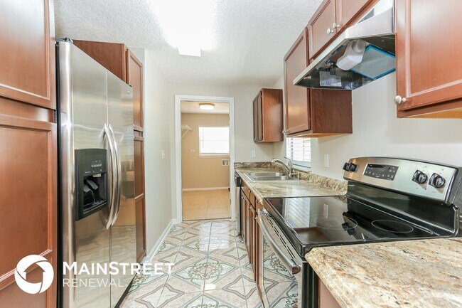 Building Photo - 8472 Fury Dr