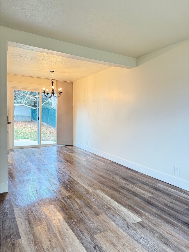 Building Photo - 312 N 100 W