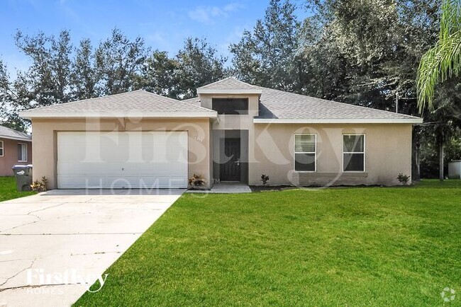 Building Photo - 8213 Gancedo Ave