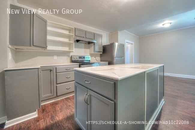 Building Photo - 620 N Moran St