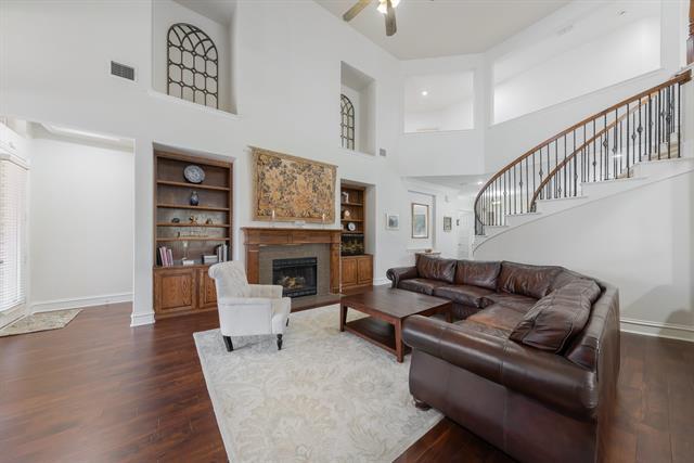 Building Photo - 2131 Channel Islands Dr