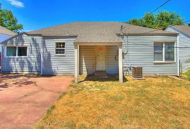 Building Photo - 2140 NW 36th St