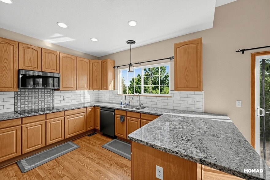 Building Photo - 21306 White Ash Ct