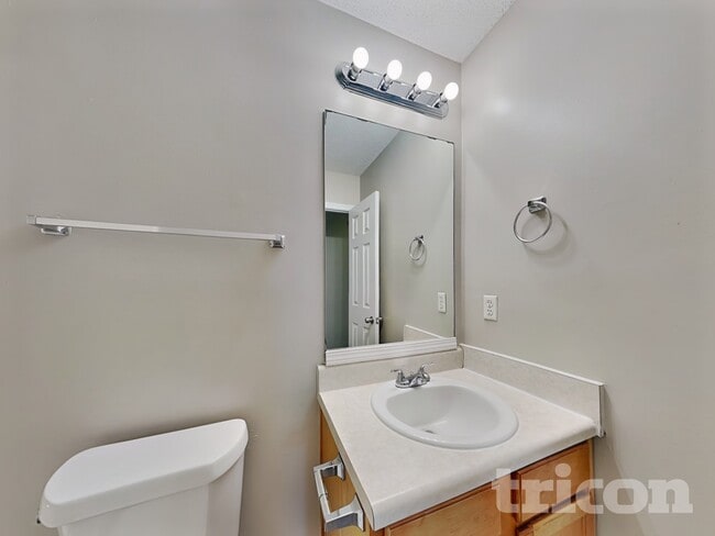 Building Photo - 4348 Persian Ct SW