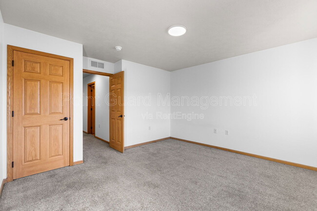 Building Photo - 2608 N Career Ave