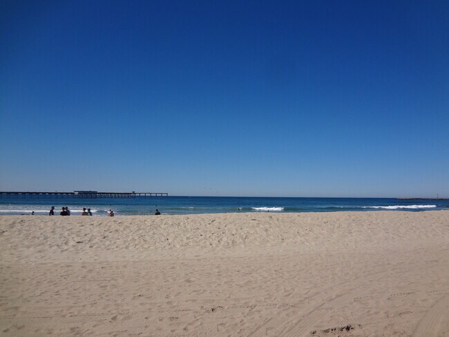 Building Photo - Ocean Beach: Cottage Style One Bedroom w/ ...