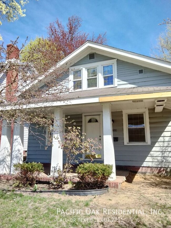 Building Photo - BELOW MARKET RENT!