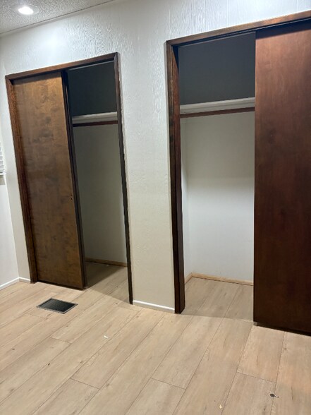 Building Photo - 600 CA-138
