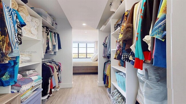 Building Photo - 600 Three Islands Boulevard