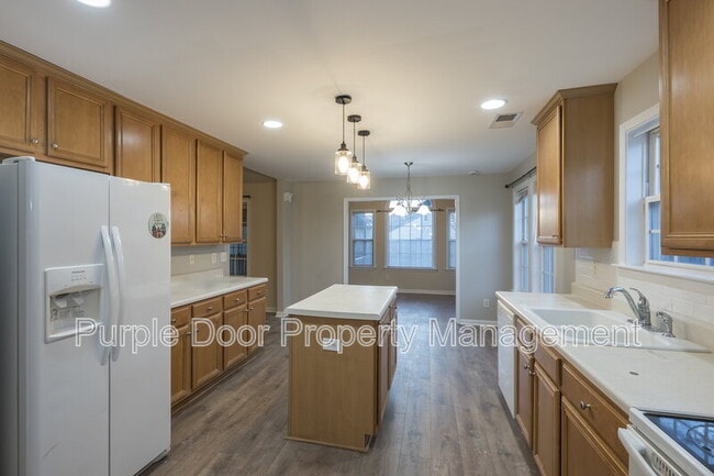 Building Photo - 507 Highland Falls Dr