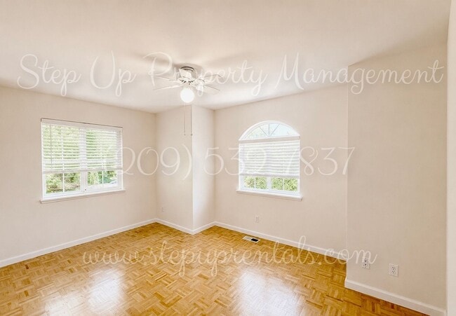 Building Photo - 21767 Longeway Rd