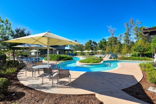 Building Photo - 4047 Steep Woods Dr