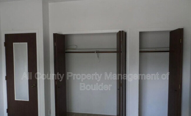 Building Photo - 841 Crisman Dr