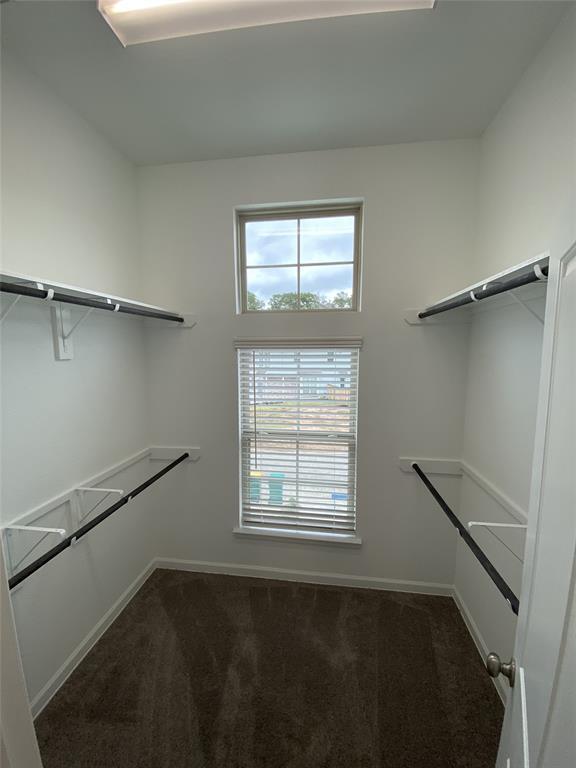 Building Photo - 654 Aspen Falls Ct