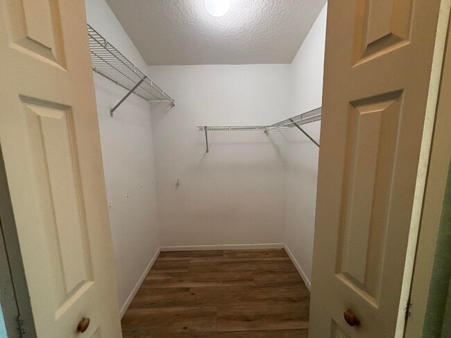 Building Photo - 23426 Alzira Cir