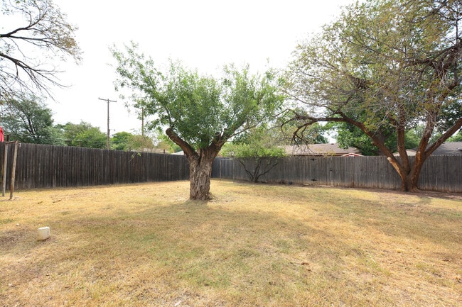 Building Photo - 6019 Orlando Ave