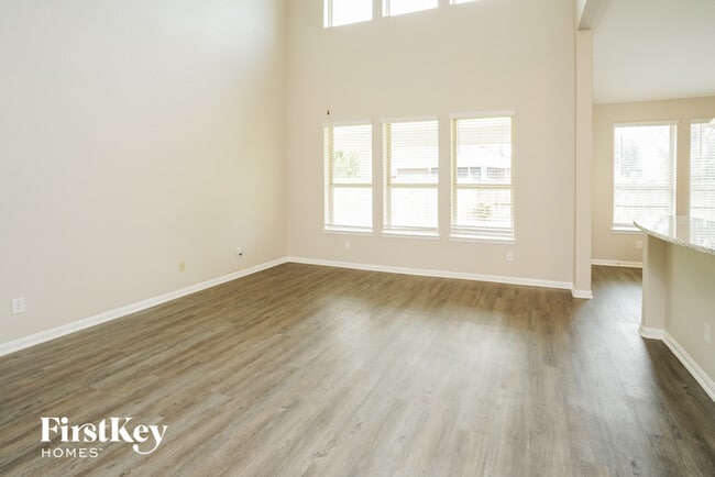 Building Photo - 74 Georgia Street