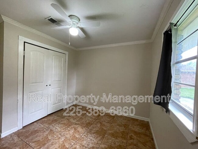 Building Photo - 7921 Greenwell St