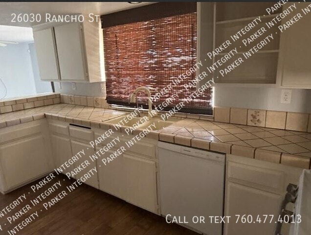 Building Photo - 26030 Rancho St