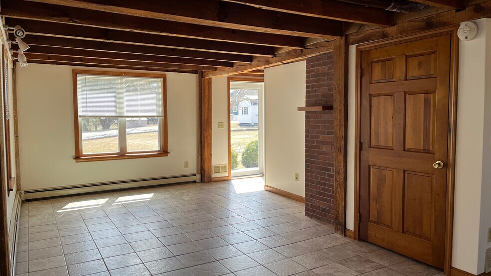 Downstairs - 12 Willey St