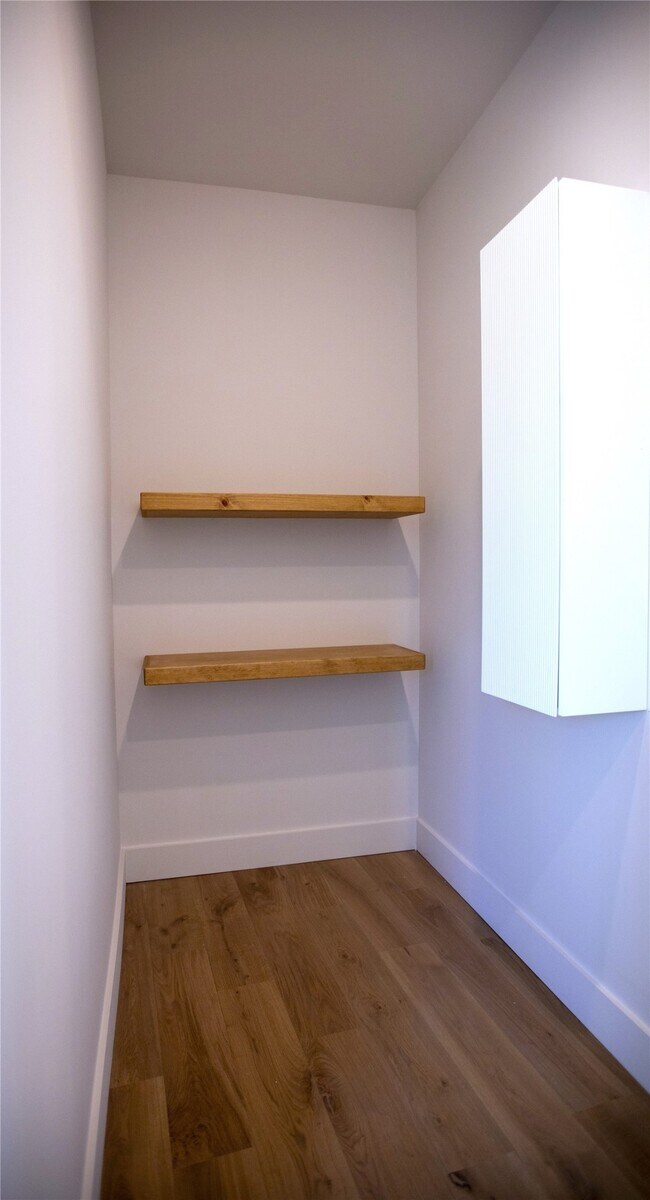 Building Photo - 3512 Mt Vernon St